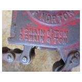 Coffin Roller Chain Hoist