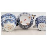 Lomonosov USSR Teapot & 2 Cups with Saucers