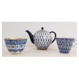 Lomonosov USSR Teapot & 2 Cups with Saucers