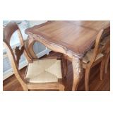 Nice Vintage Smaller Size Dining Table w/6 Chairs