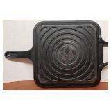 2 Pieces of LODGE Cast Iron Cookware