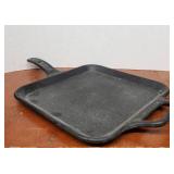 2 Pieces of LODGE Cast Iron Cookware