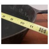 Very Nice Old Vintage 11" Cast Iron Skillet w/Heat Ring & Lid