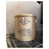 Excellent Condition Monmouth 4 Gallon Stoneware Crock