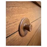 Excellent Condition Mid Century 2-Piece Hutch