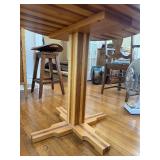 Great Looking Multi-Hardwood Round Table