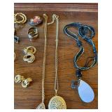 Vintage Costume Jewelry Lot Gold Tone Earrings Brooch Necklaces 16 Pc