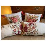 4 Pc Embroidered Floral Throw Pillow Set Square & Lumbar Tassel