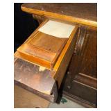 Singer Treadle Sewing Machine in Oak Cabinet Antique 4 Drawer Base