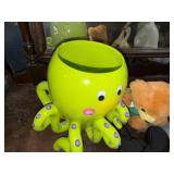 Large Green Octopus Planter Ceramic Cachepot Novelty Decor 10 in
