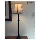 Traditional Wood Table Lamp Twisted Stem Fabric Shade 28in Good
