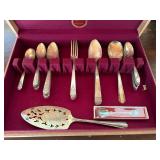Vintage Rogers Silverplate Flatware Lot in Naken Chest w/ Server