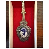 Vintage Rogers Silverplate Flatware Lot in Naken Chest w/ Server