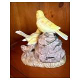 Royal Crown Japan Bird Nest Musical Figurine Yellow Birds Decor