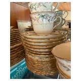 Noritake Brookhollow 4704 Bone China Dinnerware Set 40 Pc Japan