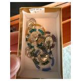 Two Sizes of Clear Stemmed Wine Glasses with Set of 6 Wine Charms Good