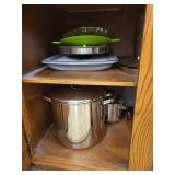 All-Clad Stainless Steel Stock Pot with Lid - Includes Pans & Green Silicone Colander