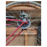 Schwinn 16-Inch Red Road Bike - Triple Chainring, 700c Wheels