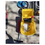 Rubbermaid Commercial Mop Bucket Wringer - XL PRO Floor Scrubber (Yellow)