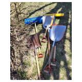 Shovels & Spades Garden Tools Set - Wooden Handles, Blue Tub, Scoop