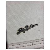 Vintage Beige Vanity Case - Brass Hardware & Padded Handle