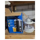 Black & Decker JE2200B 400-Watt Fruit & Vegetable Juice Extractor