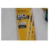 Stanley Sharptooth Hacksaw - 12-Inch 24T Carbon Steel Blade, Flexible