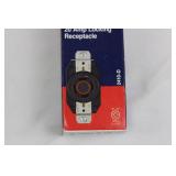 Leviton 2410-D Plus & Pro 20A-125/250V Locking Receptacle L14-20R