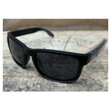Blenders Eyewear Float2o: TideSpark Matte Black/ Polarized Smoke Msrp $59.99