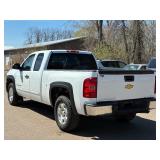 2013 CHEVROLET SILVERADO 1500 LT *4x4 | No Accidents Reported* (NO RESERVE)