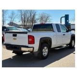 2013 CHEVROLET SILVERADO 1500 LT *4x4 | No Accidents Reported* (NO RESERVE)