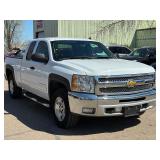 2013 CHEVROLET SILVERADO 1500 LT *4x4 | No Accidents Reported* (NO RESERVE)