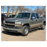 2001 CHEVROLET SILVERADO 2500HD *4x4 | Diesel*
