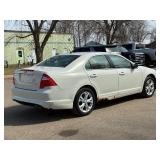 2012 FORD FUSION SE *141k Miles* (NO RESERVE)