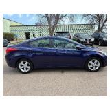 2013 HYUNDAI ELANTRA GLS *No Accidents Reported* (NO RESERVE)