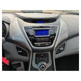 2013 HYUNDAI ELANTRA GLS *No Accidents Reported* (NO RESERVE)