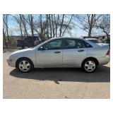 2007 FORD FOCUS ZX4 SES *No Accidents Reported | 2 Owner | 135k Miles* (NO RESERVE)