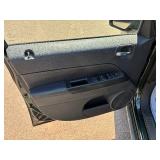 2010 JEEP PATRIOT SPORT X *1 Owner | 127k Miles* (NO RESERVE)