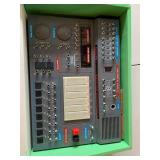 Vintage Radio Shack 300-in-One Electronic Project Lab 28-270 Box Manual