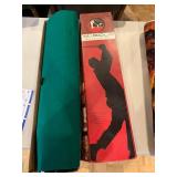 Mi-Golf Mini Indoor Golf Practice Set Green Mat w/ Box, Good