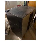 Wine Enthusiast Dual Zone Wine Cooler Fridge Stainless 33in