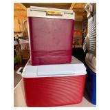 Rubbermaid Igloo Cooler Lot of 4 Mixed Ice Chests Beverage Coolers