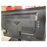 Vizio 32" LED HDTV E320-B2 Flat Screen TV w/ Remote Stand