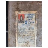Hydraulic Garage Jack - 2-1/2 Ton Model G-483