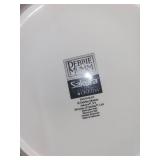 Debbie Mumm Sakura Snowman Dinner Plates by Oneida - 7-Piece Set (6 Snowman Plates & 1 Floral Plate)