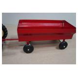 Vintage Ertl International Harvester Tractor and Wagon Set