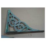 Vintage Cast Iron Shelf Brackets
