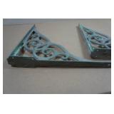 Vintage Cast Iron Shelf Brackets