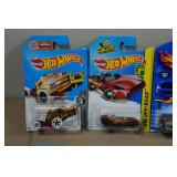 *20* Hot Wheels