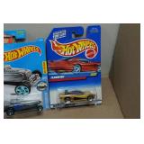 *20* Hot Wheels